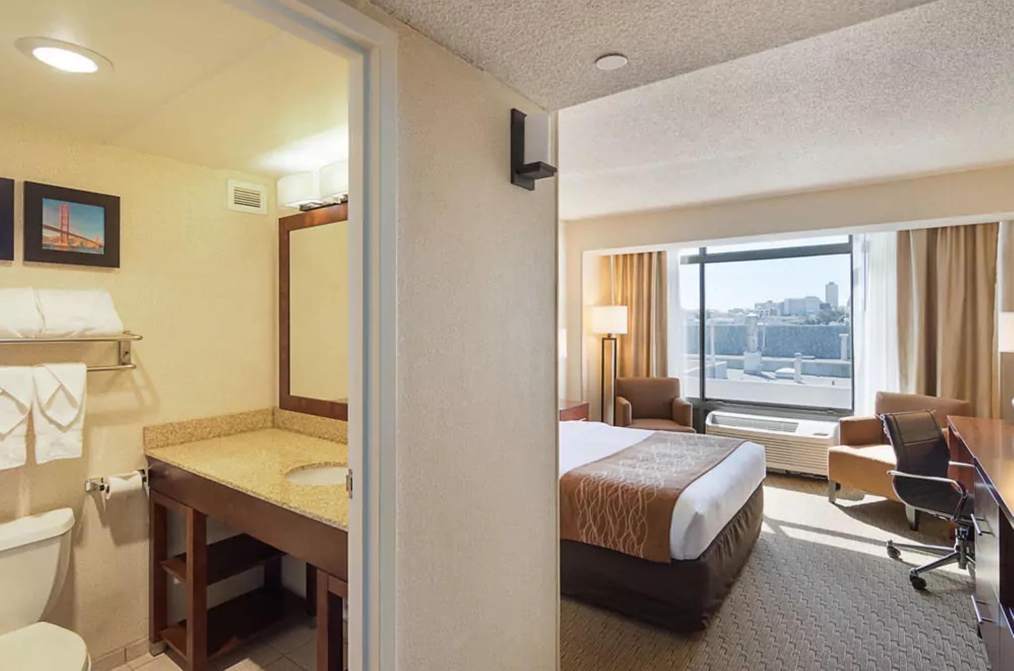 Comfort Inn By The Bay San Francisco Exterior photo