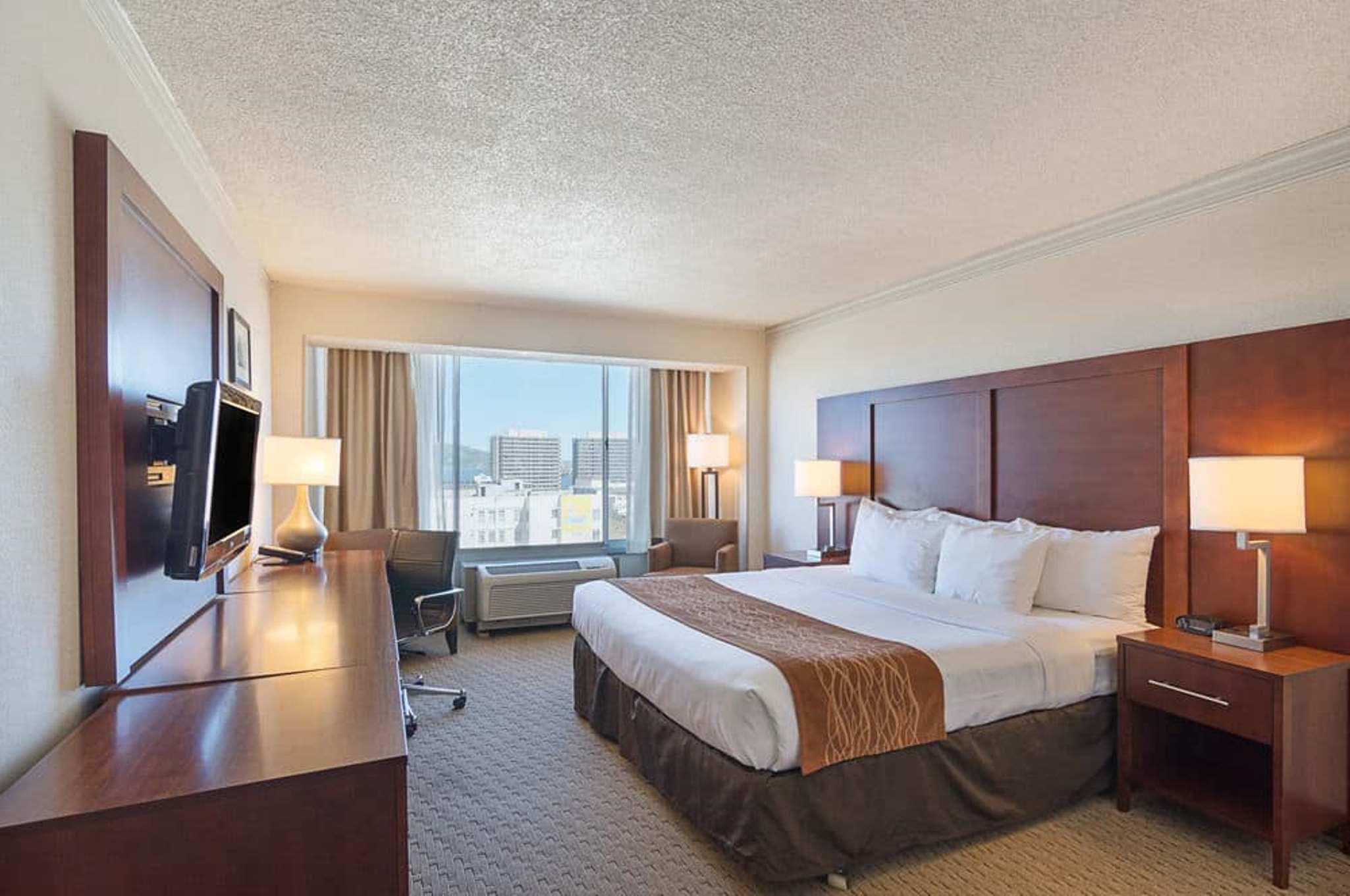 Comfort Inn By The Bay San Francisco Exterior photo