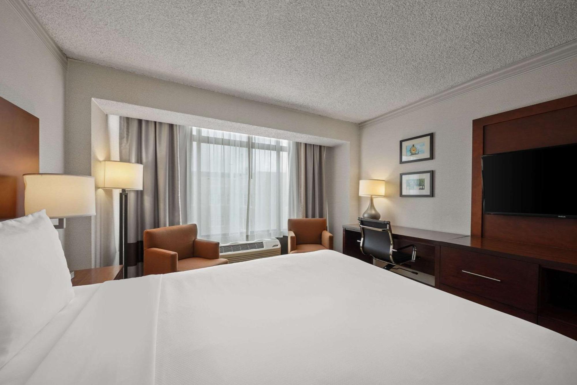 Comfort Inn By The Bay San Francisco Exterior photo